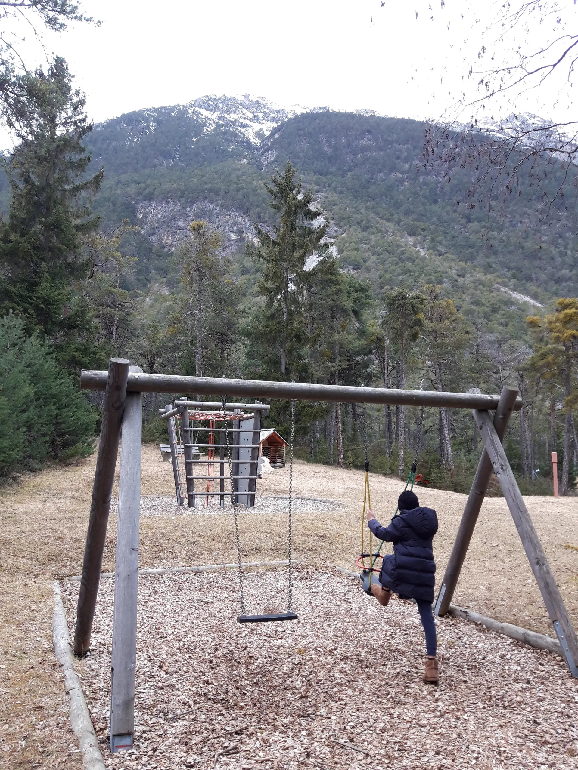Waldspielplatz Starkenbach