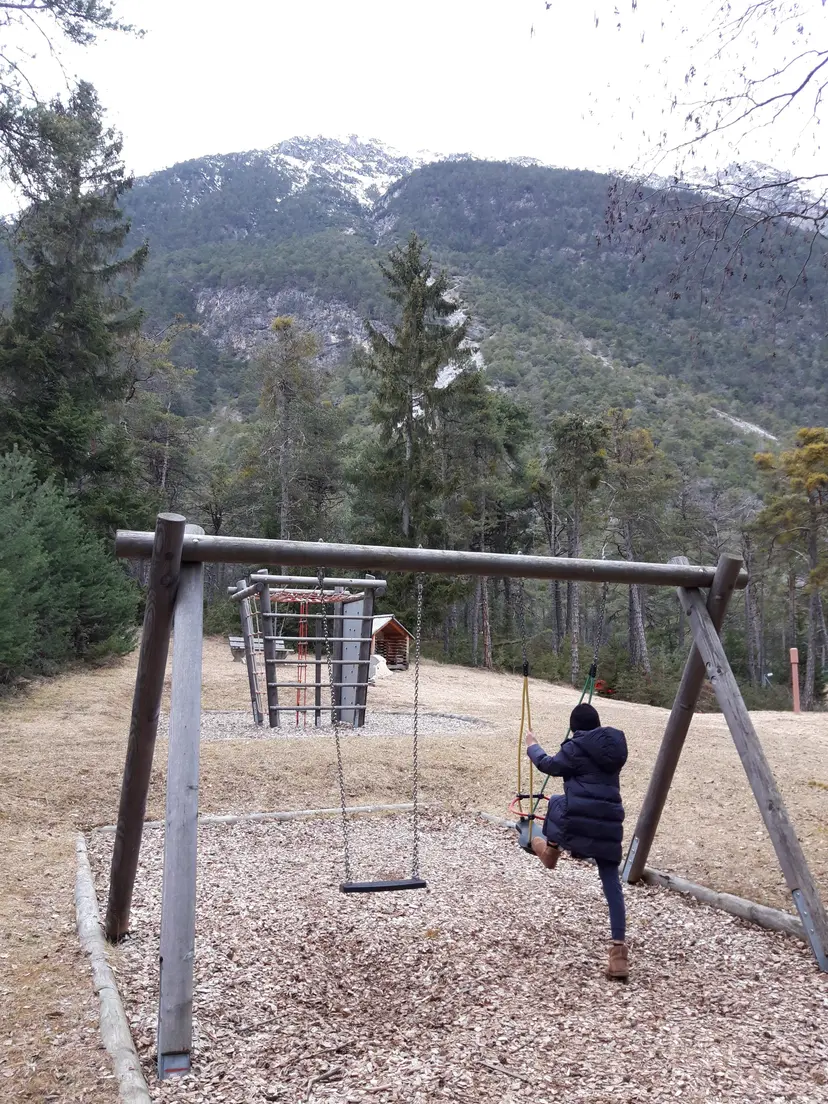 Waldspielplatz Starkenbach 2