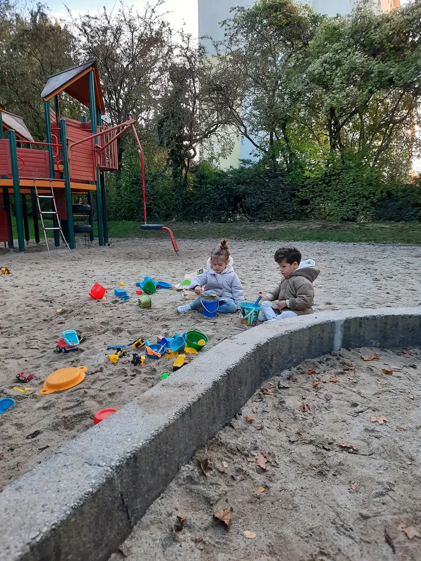 Kinderspielplatz Pfarre 4