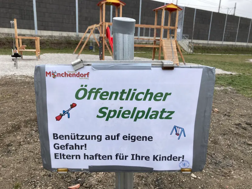 Öffentlicher Spielplatz 5