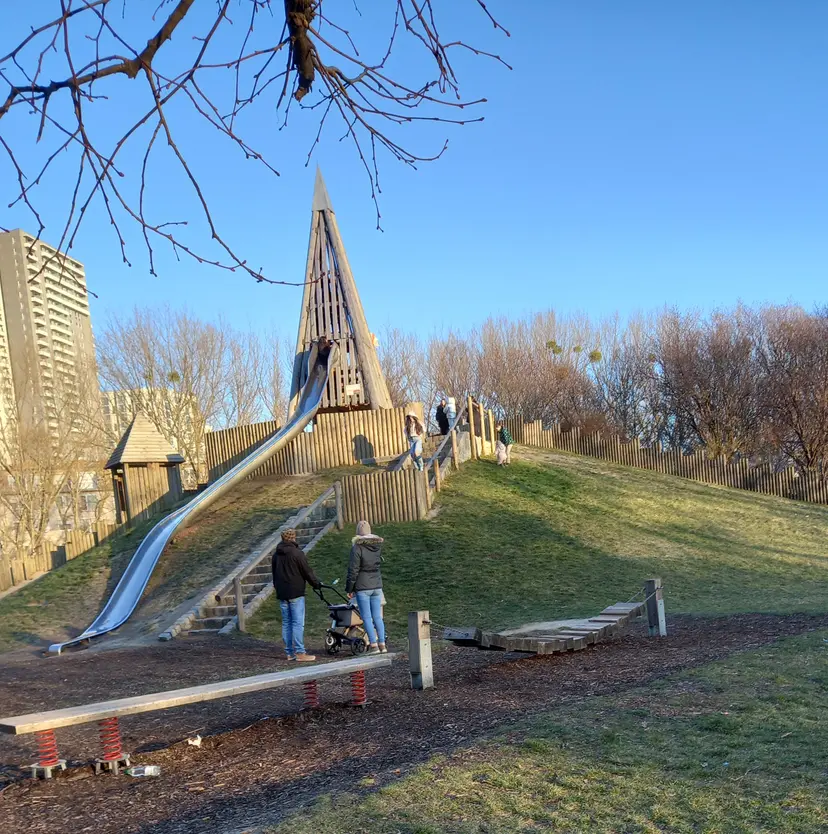 Spielplatz 6