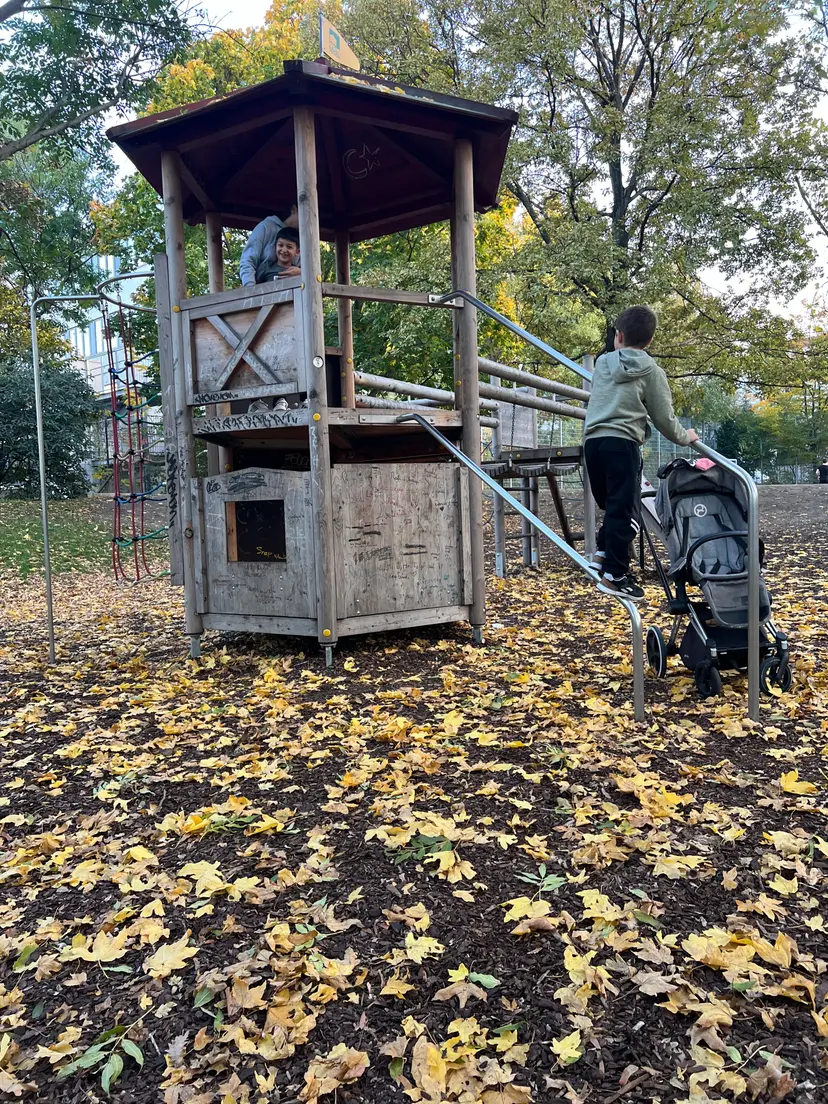 Spielplatz im Alois-Greb-Park 2