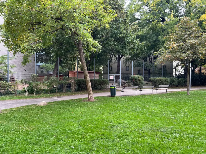 Kinderspielplatz 3