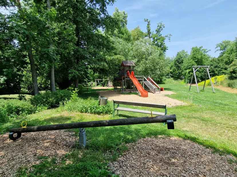 Spielplatz 2