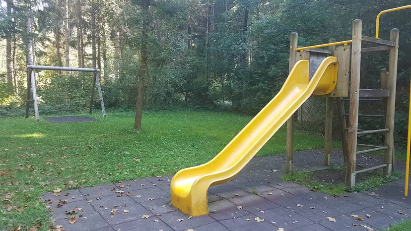 Waldspielplatz 4