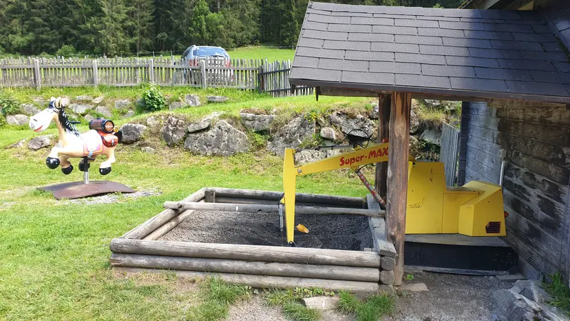 Spielplatz Waldhäuslalm 6