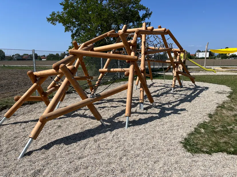 Spielplatz Neu Oberhausen 4