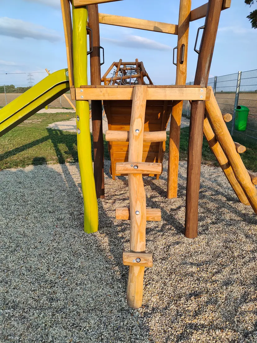 Spielplatz Neu Oberhausen 6