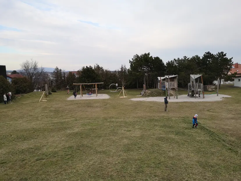 Steinspielplatz Enzesfeld 6