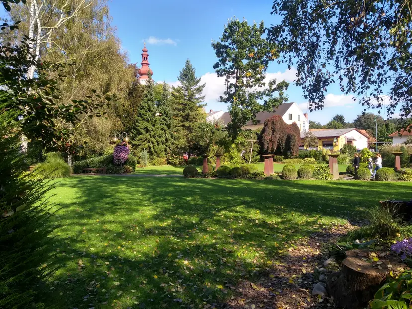 Kinderspielplatz 6