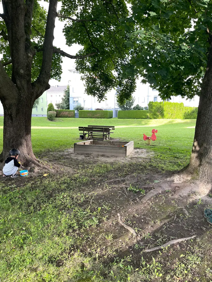 Spielplatz Otto-Krischke-Gasse 3