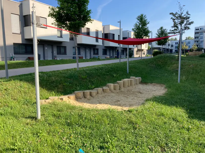 Kinderspielplatz 3