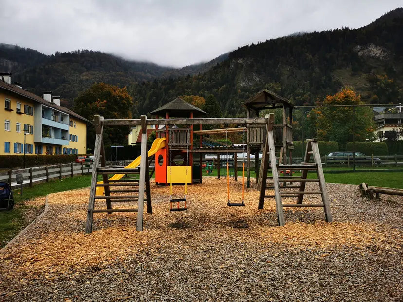 Kinderspielplatz Weissach 2